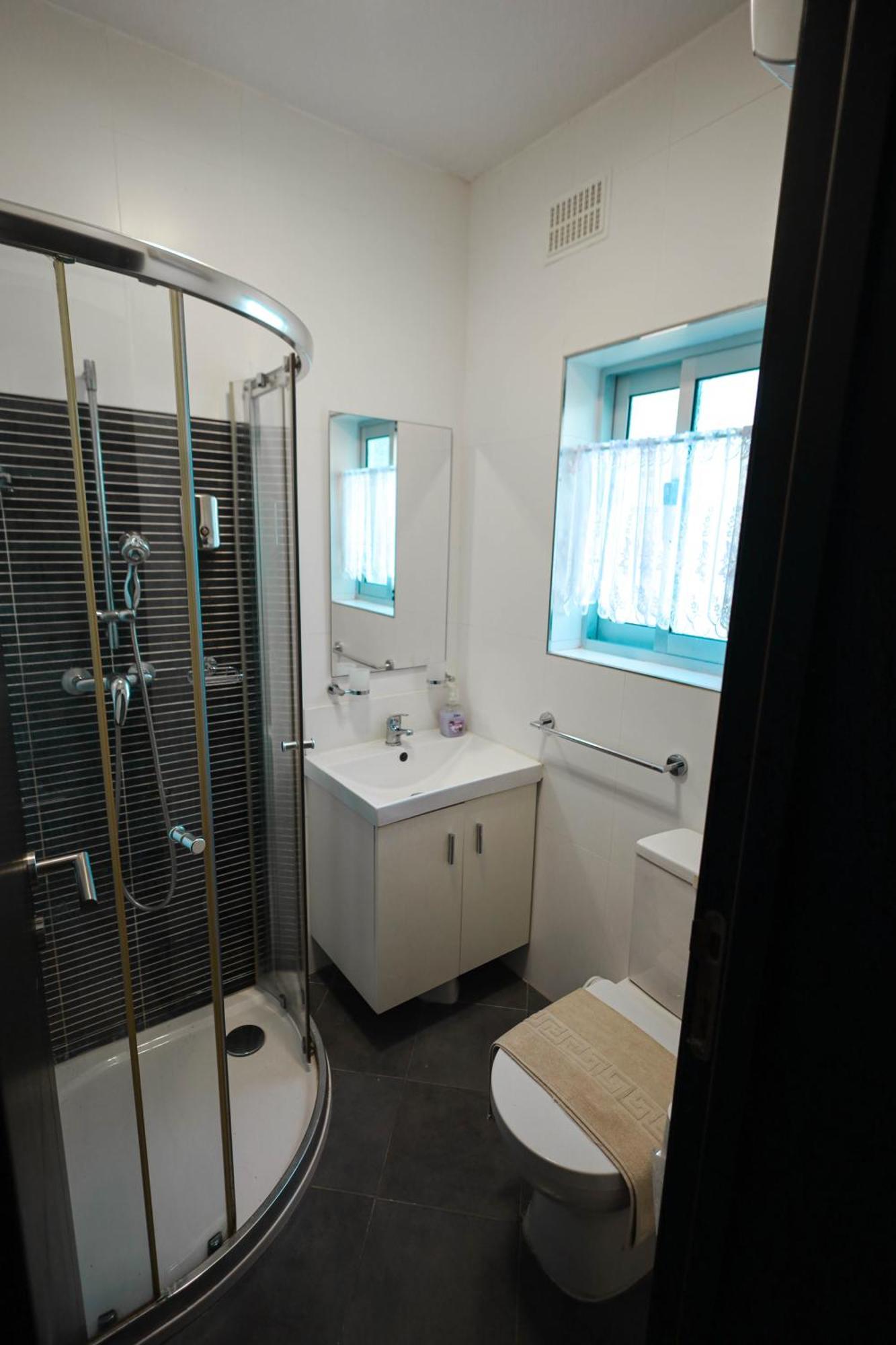 Seafront Duplex Penthouse With Terrace Overlooking Xlendi Bay Ngoại thất bức ảnh